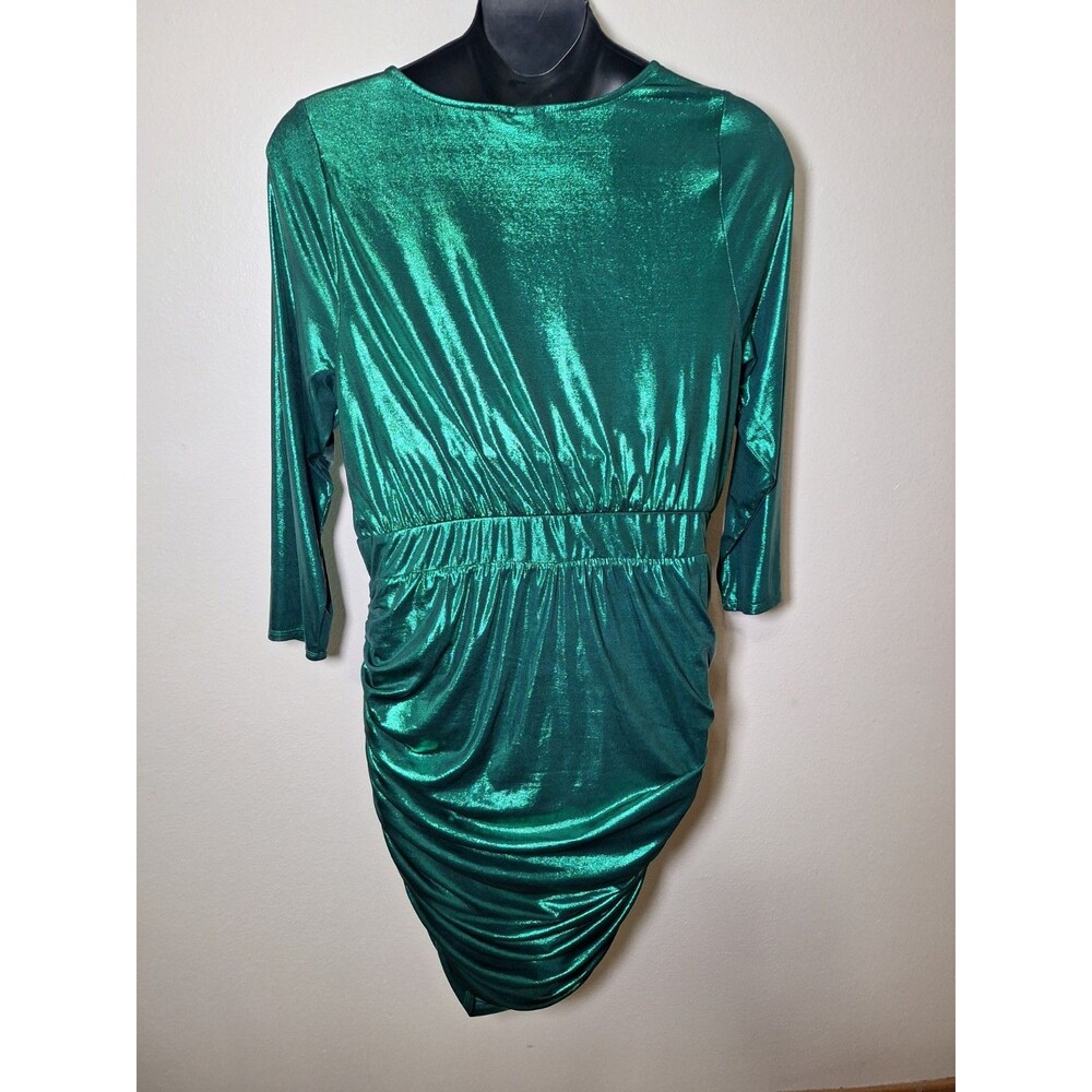 Torrid LIQUID KNIT LONG SLEEVE METALLIC GREEN BODYCON DRESS Size 00 NWOT - Picture 5 of 7